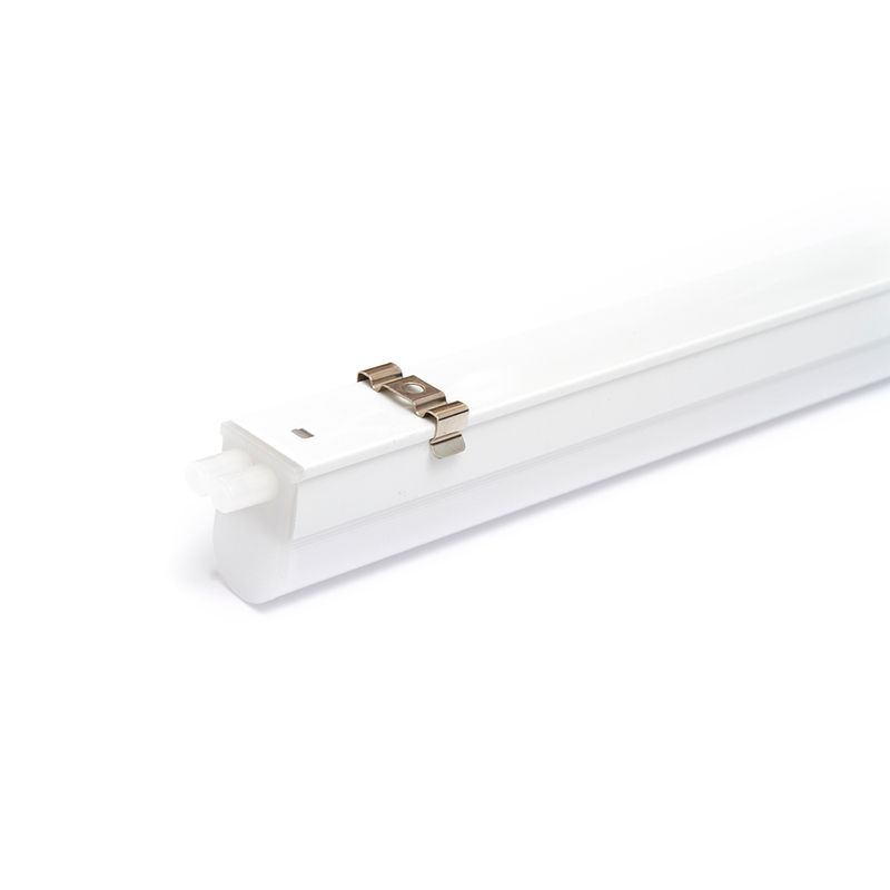 Ferreteria Industrial Liston Tubo Fluorescente Led 16w 1280lum 117cm - Fría  Tu ferretería de confianza en al web.